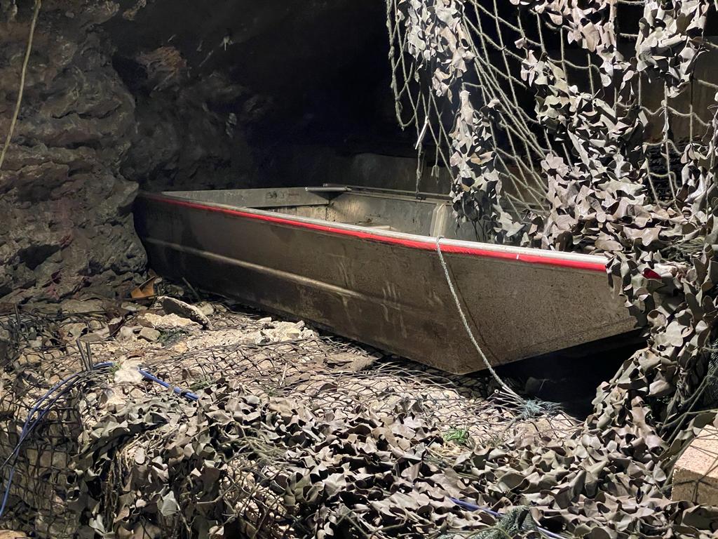 The boat prop inside the canal tunnel set