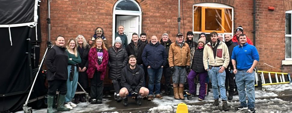 Full cast and crew wrap photo